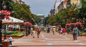 Удължават пешеходната част на "Витошка"