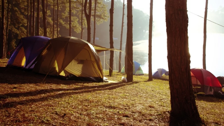Отменят забраната за къмпингуване 