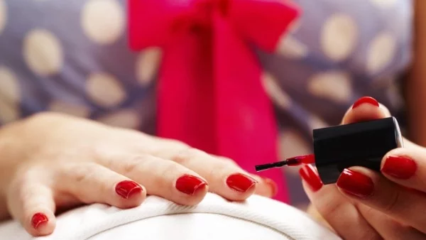 Ми смърди си, муцка...