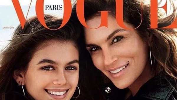 Синди Крауфорд и дъщеря й с обща корица на Vogue