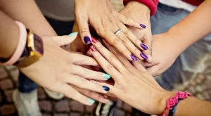 5 свежи тенденции при маникюра тази пролет