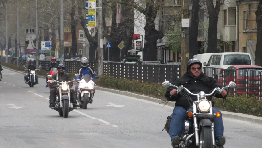 През лятото най-много са пътните произшествия с мотористи