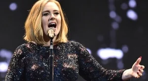Адел посвети песен на жертвите от Брюксел