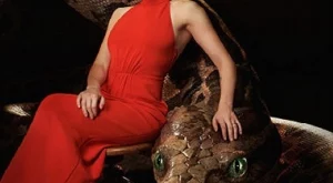 Скарлет Йохансон озвучава змията в „Книга за джунглата“