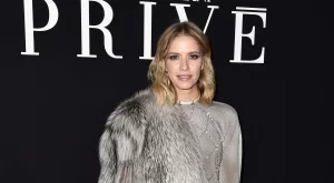 Armani спира да използва естествен косъм