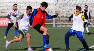 За първи път над 70 училища влизат в надпревара в "Купата на Coca-Cola: Движи се!" 