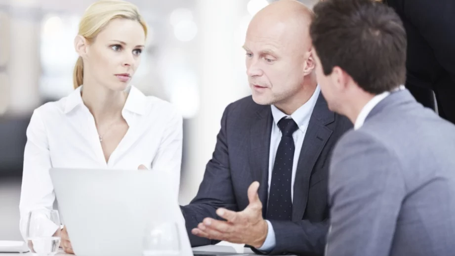 4 съвета за това как да спорите с шефа си 