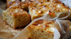 Ябълков сладкиш с кафява захар