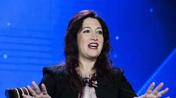 Сестрата на Марк Зукърбърг съветва млади предприемачи 