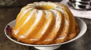 Най-бързият и лесен кекс с кисело мляко