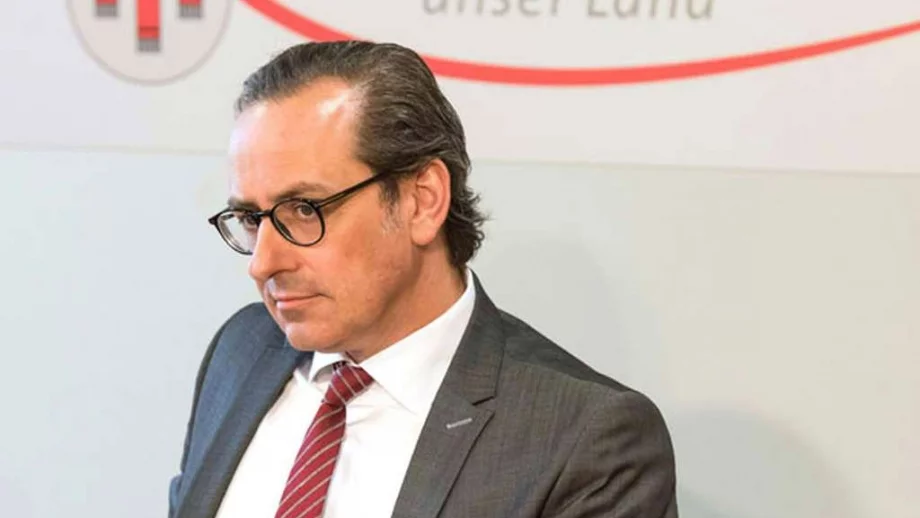 Шеф на австрийска банка хвърли оставка заради Panama Papers 