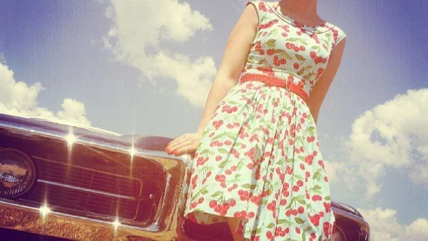 Ретро блясък и усещане за жена с Vintage Sofia