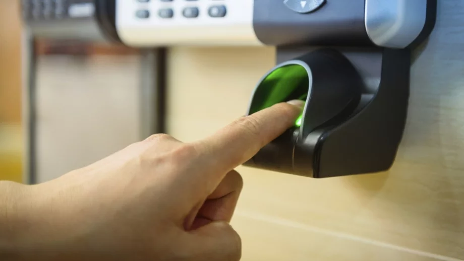 Официално - няма да влизаме в болница с пръстов отпечатък 