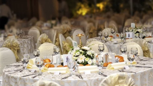 Тенденции в сватбените менюта  