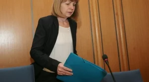 Фандъкова: При авария в метрото пътниците трябва да бъдат информирани по-рано