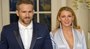 Райън Рейнолс показа третото си дете (снимка)