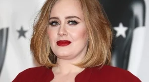 Гримьорът на Адел показва как да имаме нейната визия