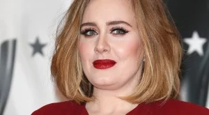 Адел отчаяно иска да учи в Харвард