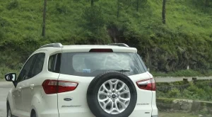 Правителството иска ДДС за фирмени джипове с двойна употреба да се връща наполовина