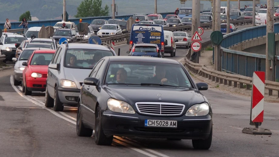 С 15% растат продажбите на нови коли у нас 