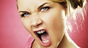 5-те зодии, които побъркват мъжете си от ревност