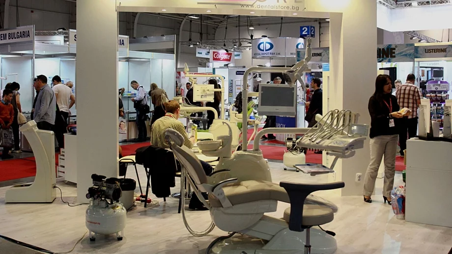 ИАНМСП ще подпомогне участието на български компании в изложението за медицина Булмедика/Булдентал