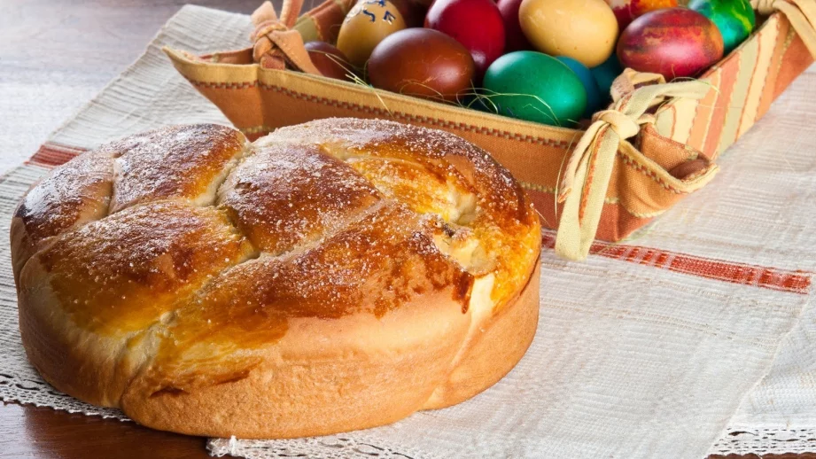 Килограм истински козунак струва 36 лева 