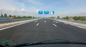 2016/04/28/0605980001461846981