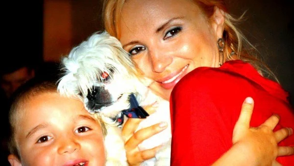 Ирина Тенчева: Спрях сина си от училище заради тормоз