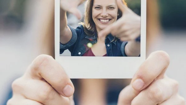 Как да изглеждаме по-добре на снимки