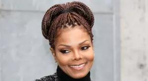 Джанет Джаксън ще снима документален филм за турнето си