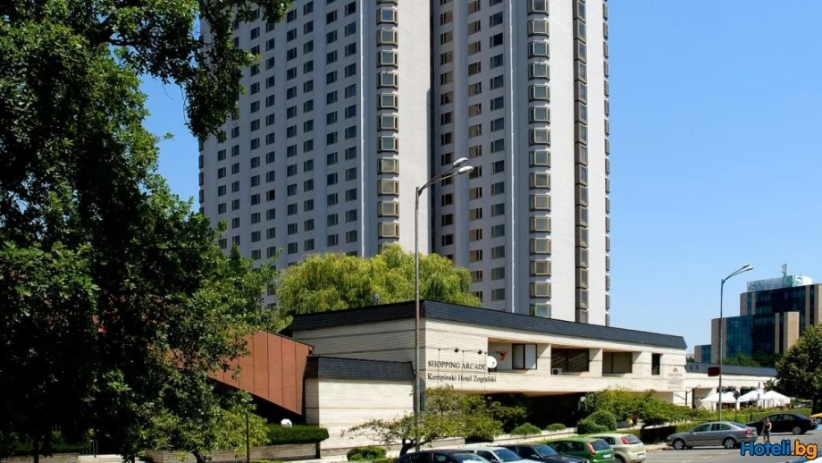 Отмениха разрешителното за надстрояването на хотел "Маринела"