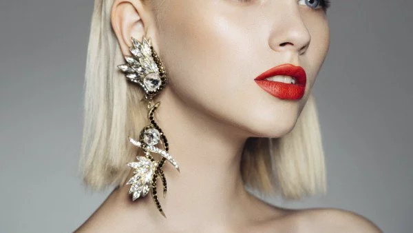 Обици според формата на лицето