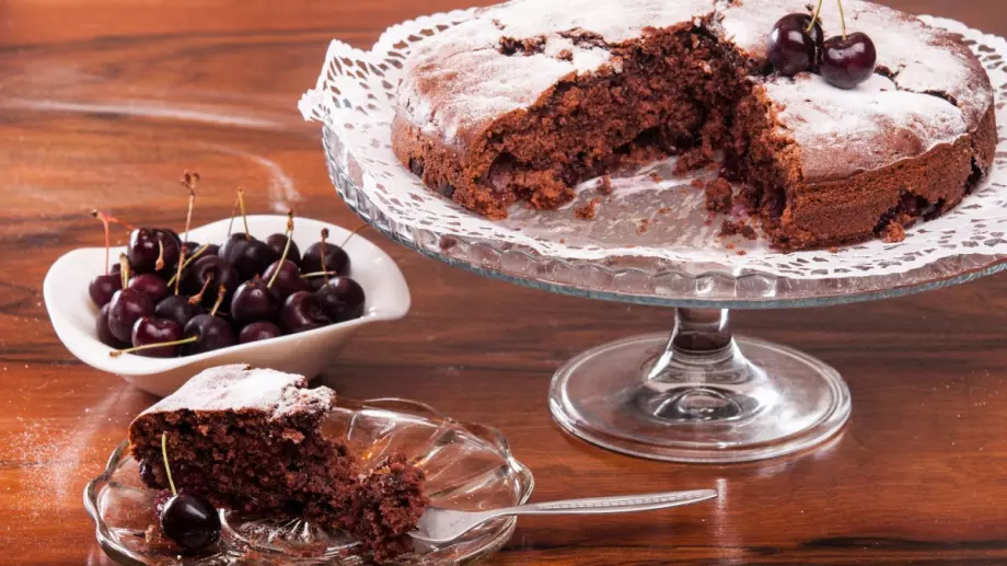 Сладкиш Фантазия с череши 