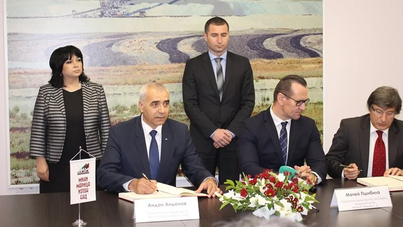 "Мини Марица изток" ще се радва на два супермодерни багера