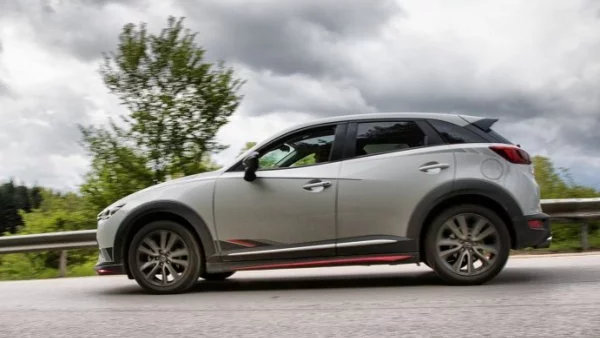 Mazda CX-3 2,0D 4х4: Пир за зрението (тест-драйв)