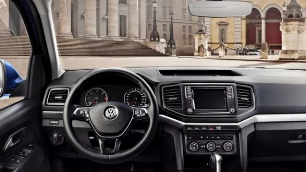 Volkswagen показа интериора на Amarok