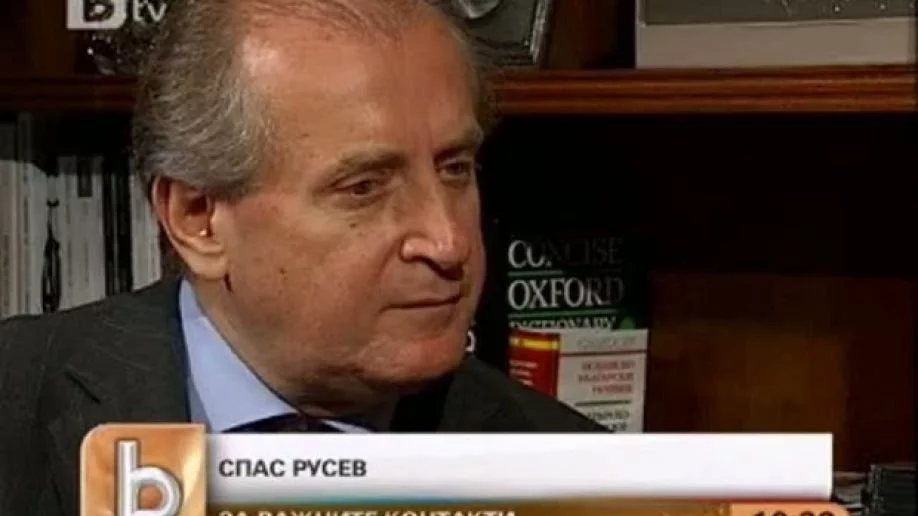 Василев търси политически дивиденти, смята Спас Русев 
