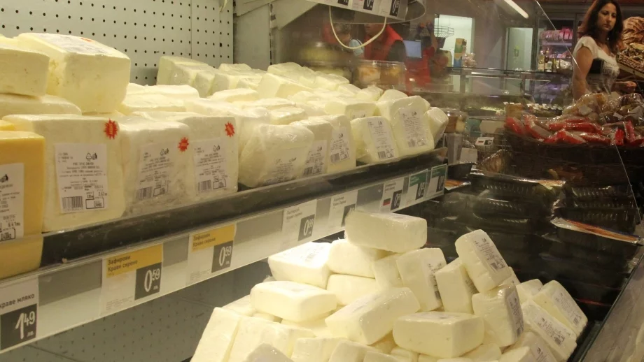 Забраняват думата "млечен" да се слага на етикети на имитиращи продукти