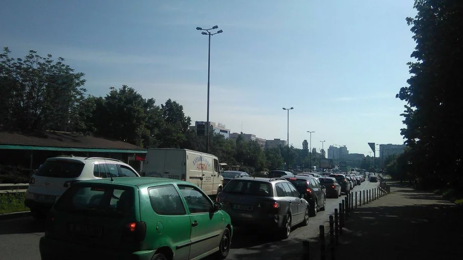 Какво да направите, ако ви откраднат регистрационната табела на колата