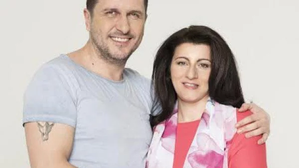 Асен Блатечки: Всяка жена заслужава прегръдка 