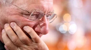 Шойбле предлага намаляване на данъците и облекчения за работниците