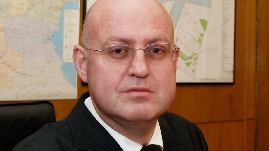 Зам.-министър на транспорта дал сочна обществена поръчка на депутатска фирма