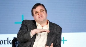 Мъжът, когото LinkedIn направи богат 