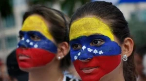 Венецуела изтегля банкнотата от 100 боливара 