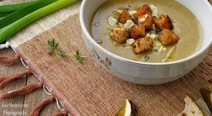 Пролетна крем супа от тиквички и манатарки