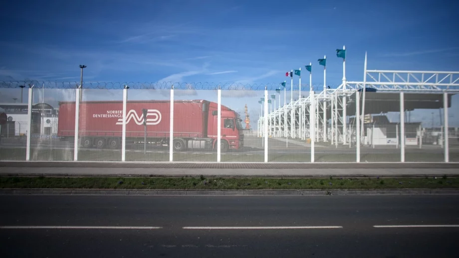 Превозвачи: Наистина няма готовност за тол системата