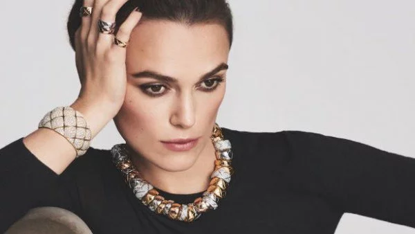 Кийра Найтли рекламира бижутата на Chanel