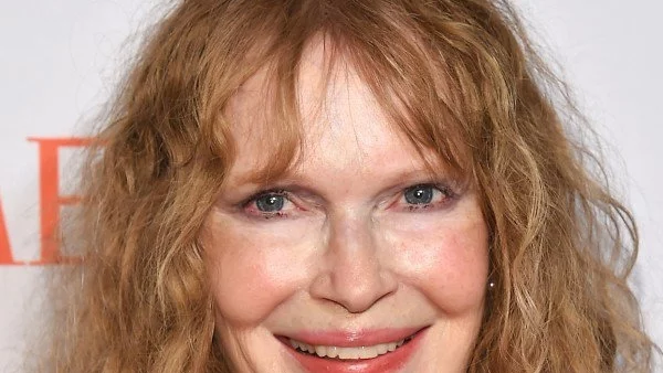 Миа Фароу стана баба за десети път