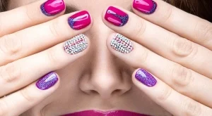 Какво казва за вас цветът на ноктите ви